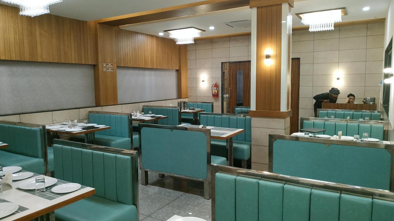 Hotel Satkar Chhatral Экстерьер фото